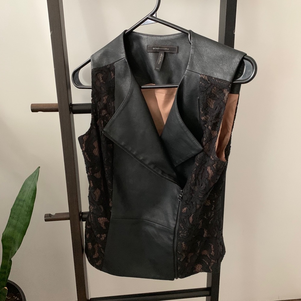 BCBG LEATHER & LACE VEST - XS